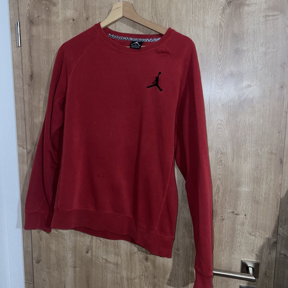 Jordan Maglioni & Felpe: Air Jordan 1 Sweatshirt rot – Usato da Chur venduto da noe_mh8b