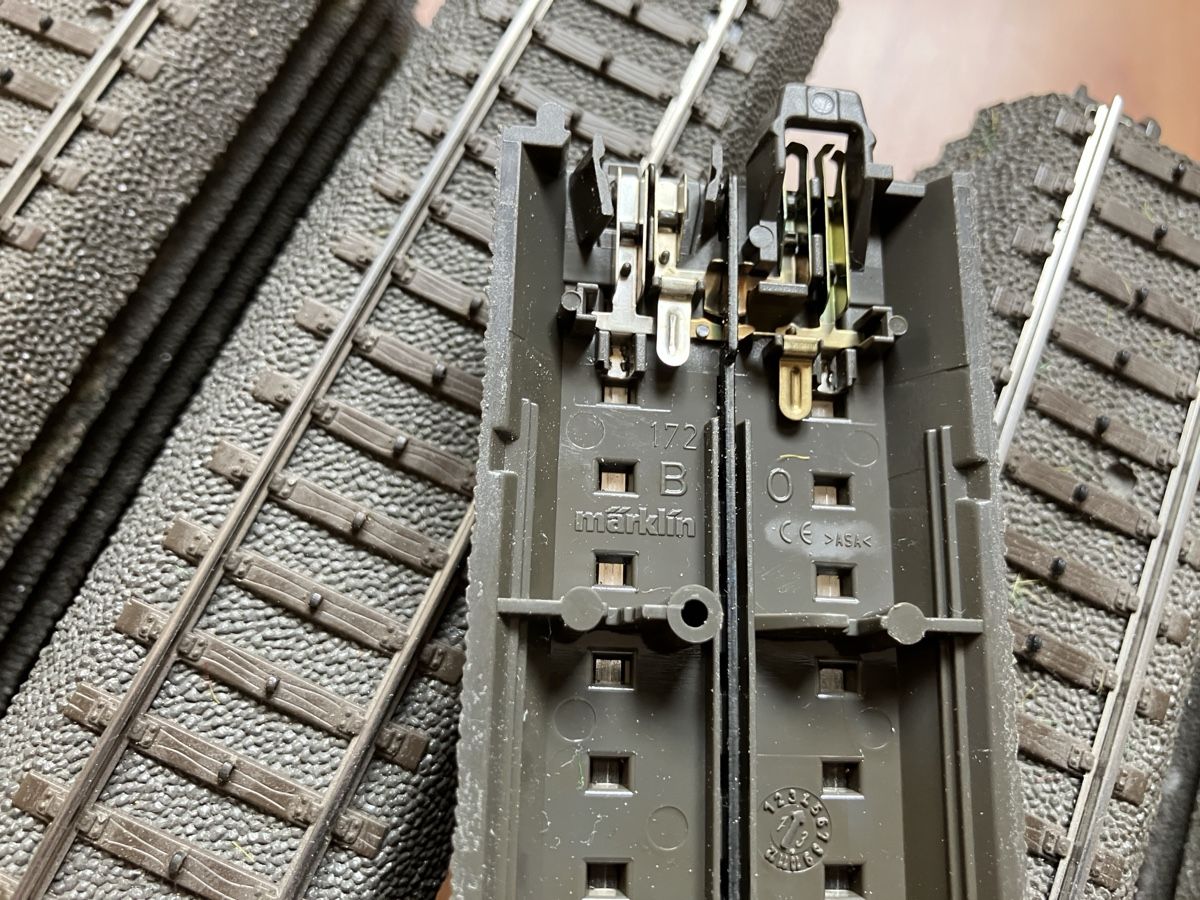 Märklin Trains électriques: Märklin C Geleise 172 40 Stk. – D'occasion à Schönenwerd par Lichi 3