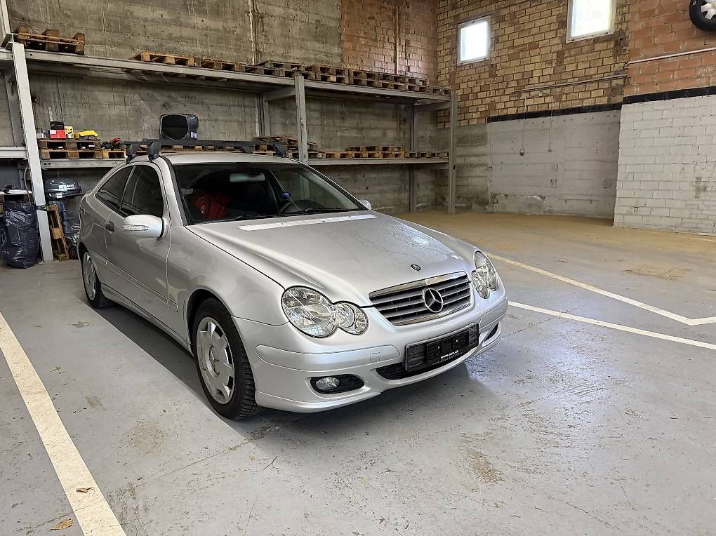Mercedes-Benz Autos: Mercedes C180 Kompressor, MFK 07.05.2026 – Gebraucht aus Murten von fto_hcv5 3