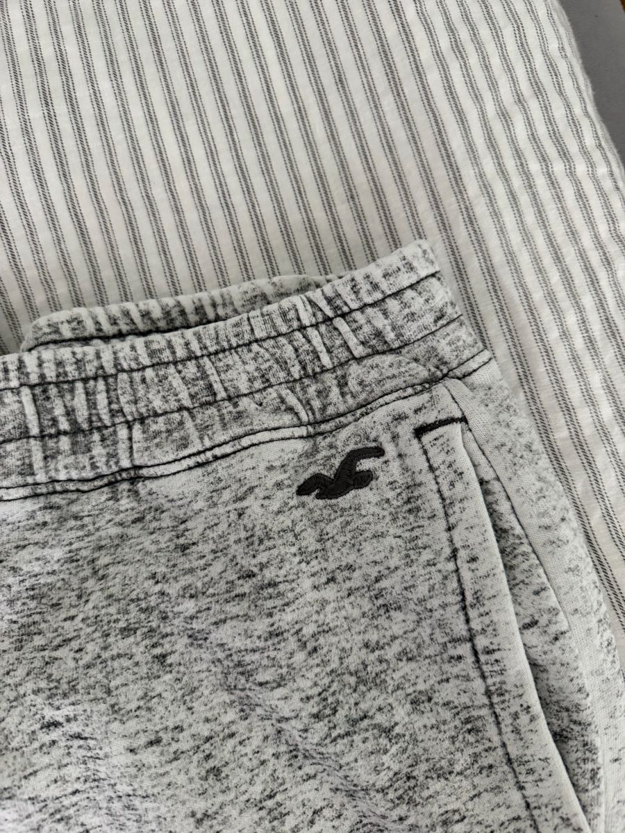 Hollister Pantaloni: Hollister Trainerhose – Usato da Cham venduto da leoniegrob 1