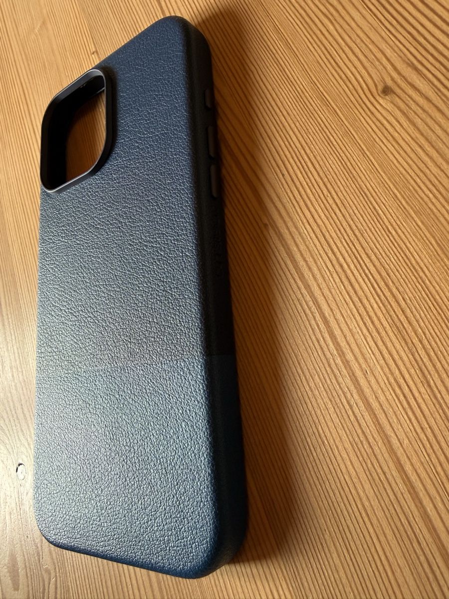 Cover & Protezioni schermo: iPhone Hülle für iPhone 16 Pro Max – Usato da Richterswil venduto da Schoetto 3
