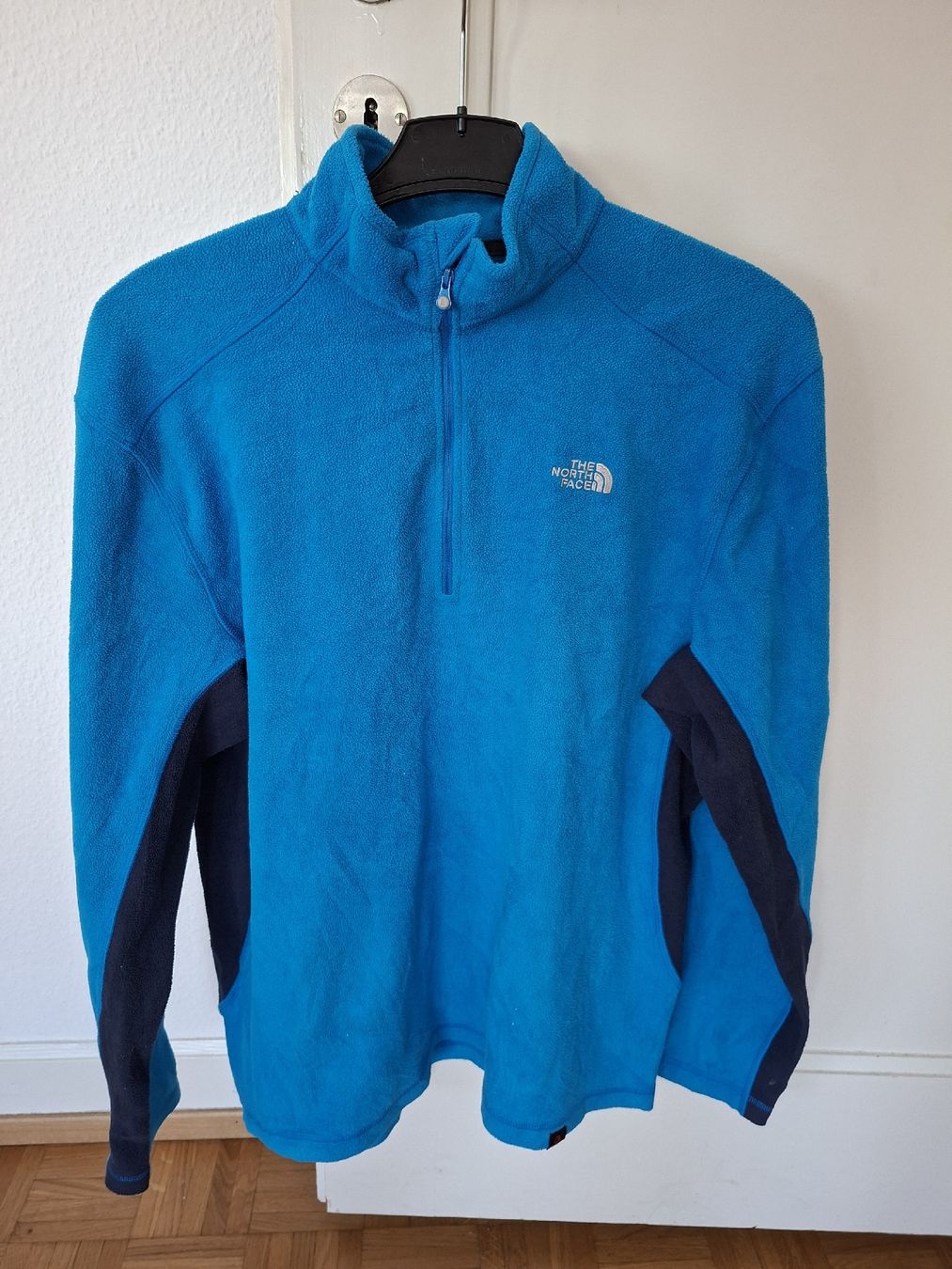 North Face Pullover & Sweatshirts: Polaire The North Face bleu taille L  – Gebraucht aus Renens VD von ser_j2fn