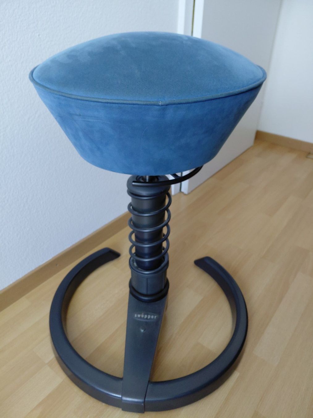 Hocker: Hocker – Gebraucht aus Windisch von Foeoef1967
