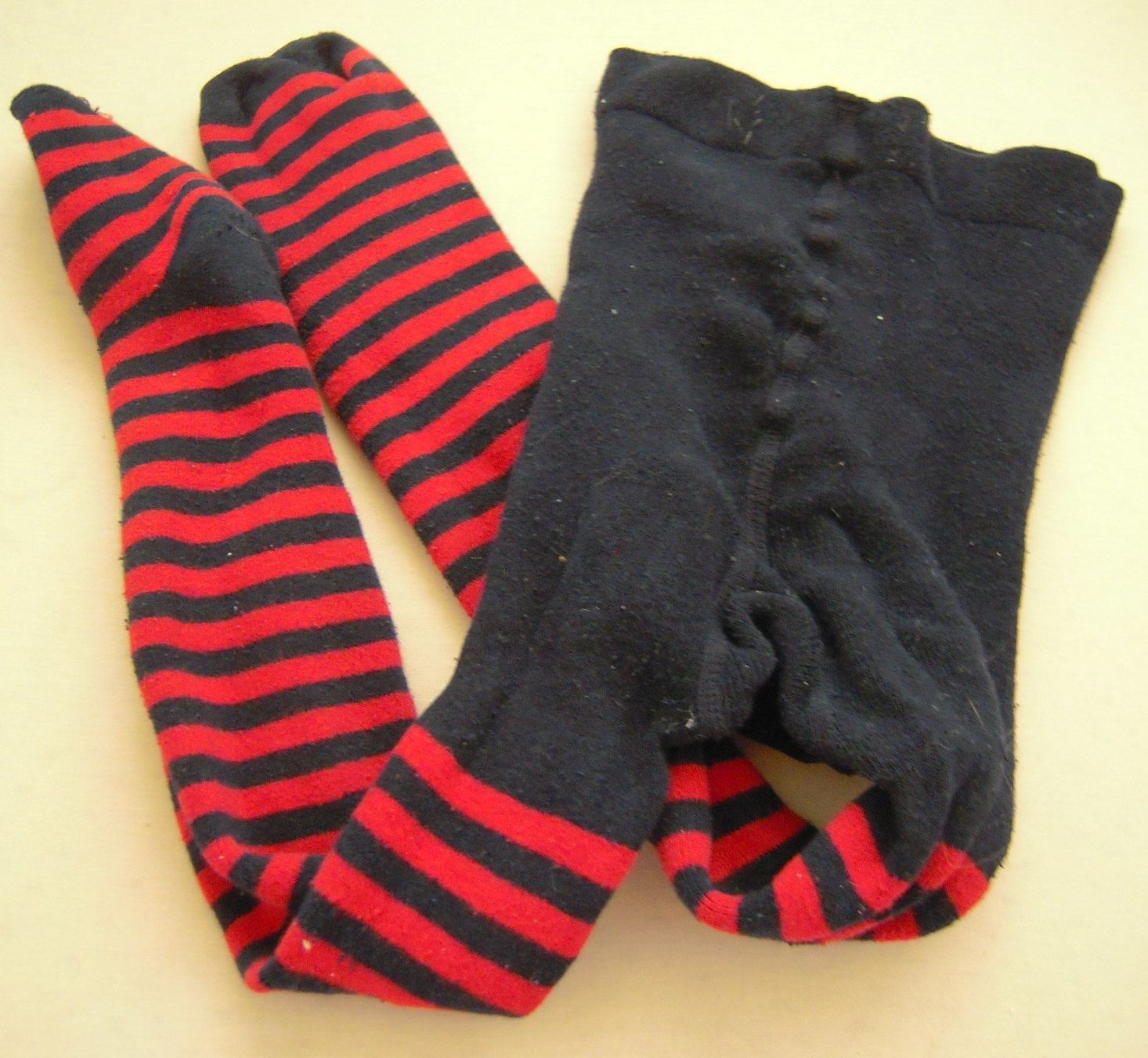 Altro abbigliamento per bambino: Strumpfhose  gr  98/104 – Usato da Heimberg venduto da Rockenrol