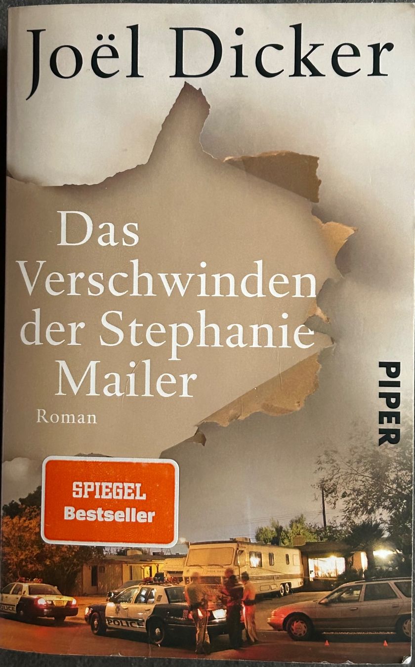 Libri: DAS VERSCHWINDEN DER STEPHANIE MAILER - JOËL DICKER - TB – Usato da Buchs AG venduto da fischli610