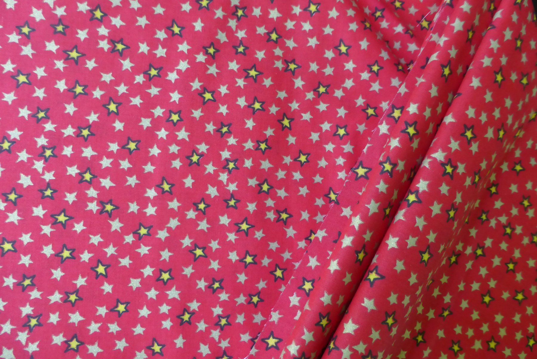 Tessuti: Patchwork - Roter Sternlistoff Baumwolle - 50 x 80 cm – Nuovo (secondo la descrizione) da Brunnadern venduto da pinkfaden 2