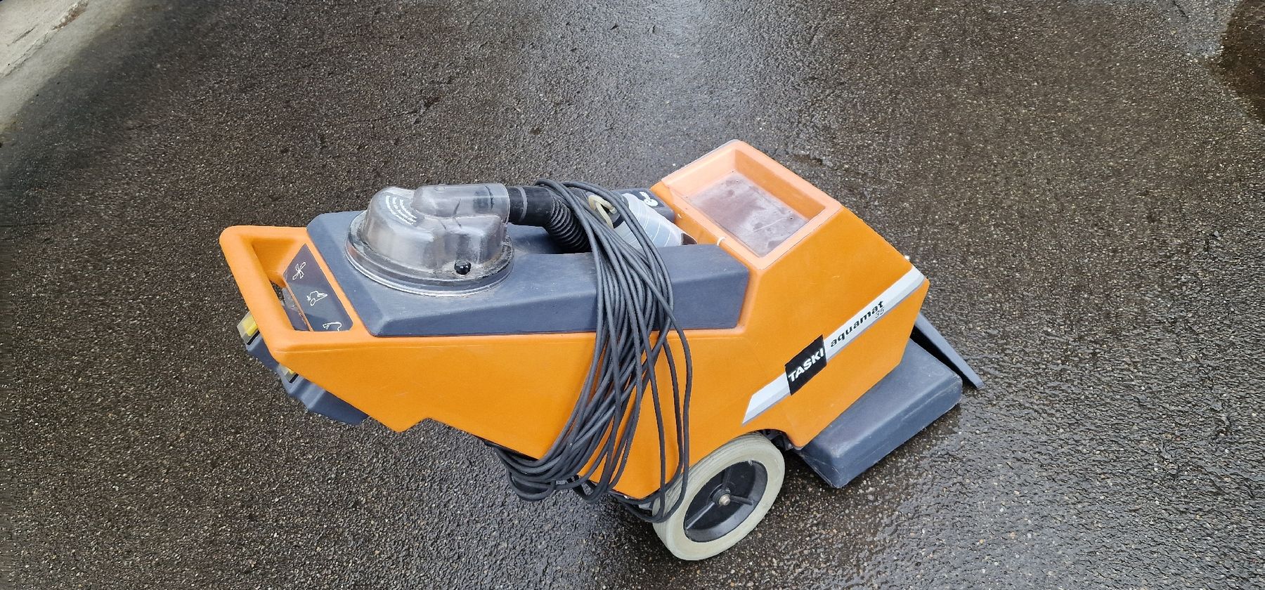 Toutes les machines: TASKI Aquamat 35 – D'occasion à Tagelswangen par Axel_36 4