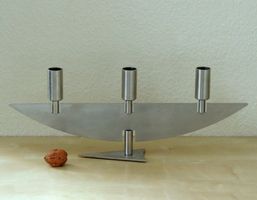 Chandelier design en acier, Collection Hutter, Suisse