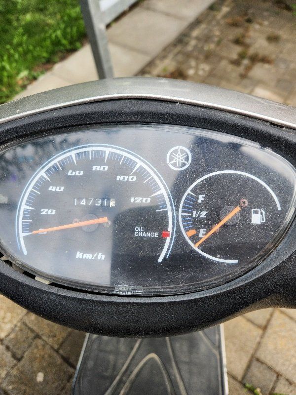 Yamaha Strada: Motorrad Yamaha XC125 Roller hellgrau met. – Usato da Wilderswil venduto da beo12345 3