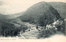 Frinvillier   BE  et entrée des Gorges Taubenloch   ca. 1900