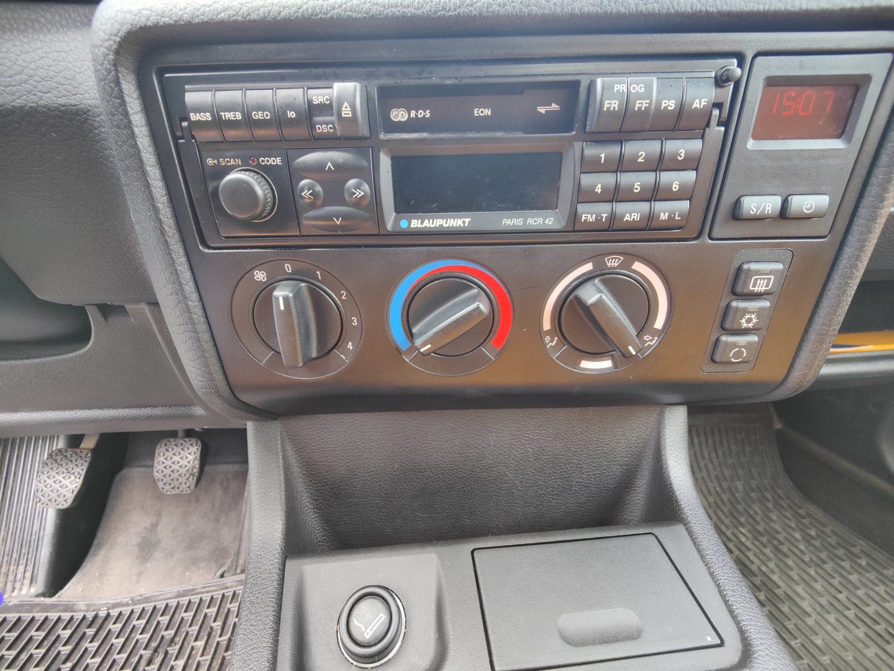 BMW Automobili: BMW E36 323ti compact – Usato da Lohn-Ammannsegg venduto da MOBYCAMPERS 8