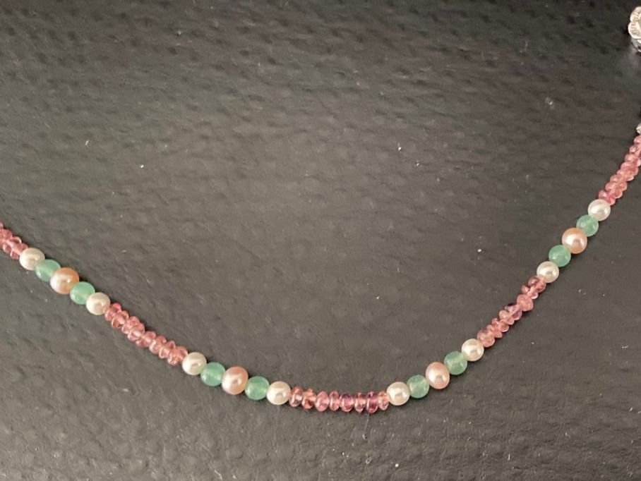 Catenine: Halskette mit Halbedelsteinen und Perlen – Usato da Aarau venduto da chicochicomama 3