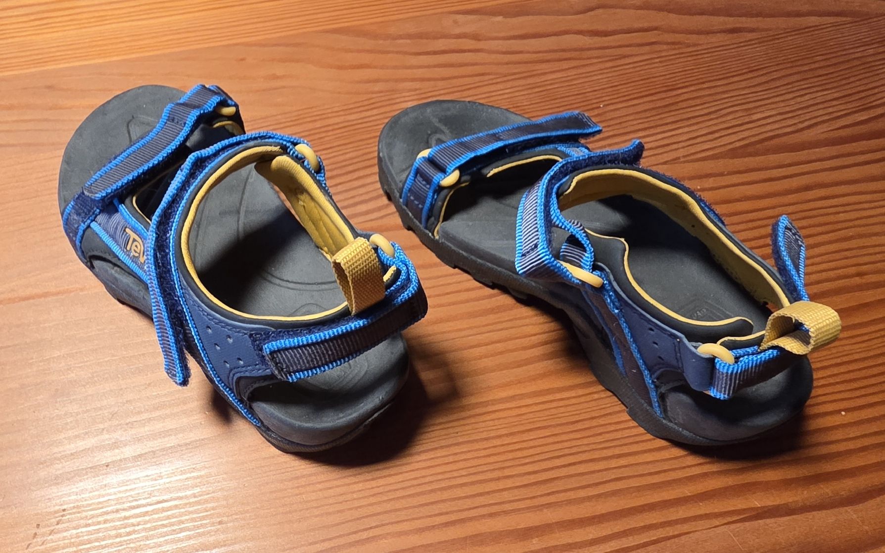Teva Scarpe per ragazzi: Teva Sandale, Grösse 31 – Usato da Grünenmatt venduto da ras_7ksp 1