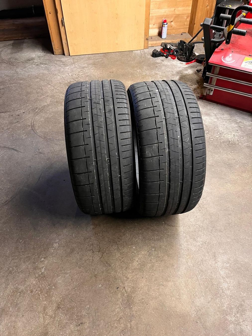 Pirelli Pneus & Kompletträder: 2 Pirelli P Zero Corsa 275/35R19 100Y – Gebraucht aus Appenzell von Sefaag