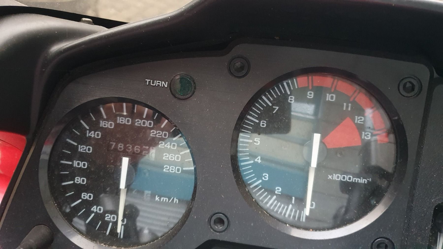 Honda Strada: Honda VFR 750 Rot – Usato da Basel venduto da Ringe1 3