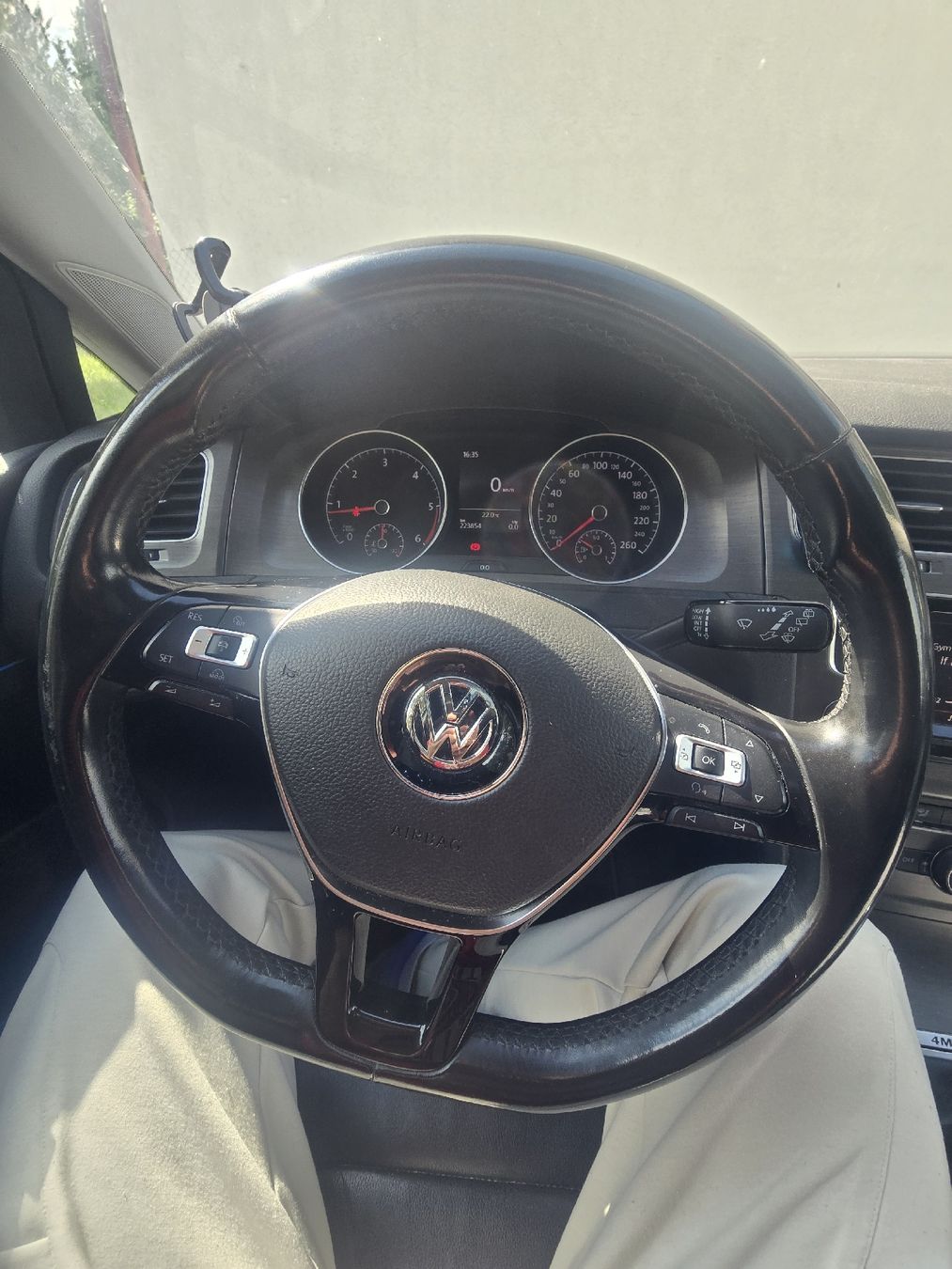 VW Automobili: VW Golf 2.0 TDI 4Motion, year 2013, silver. – Usato da Windisch venduto da Pedja86 6