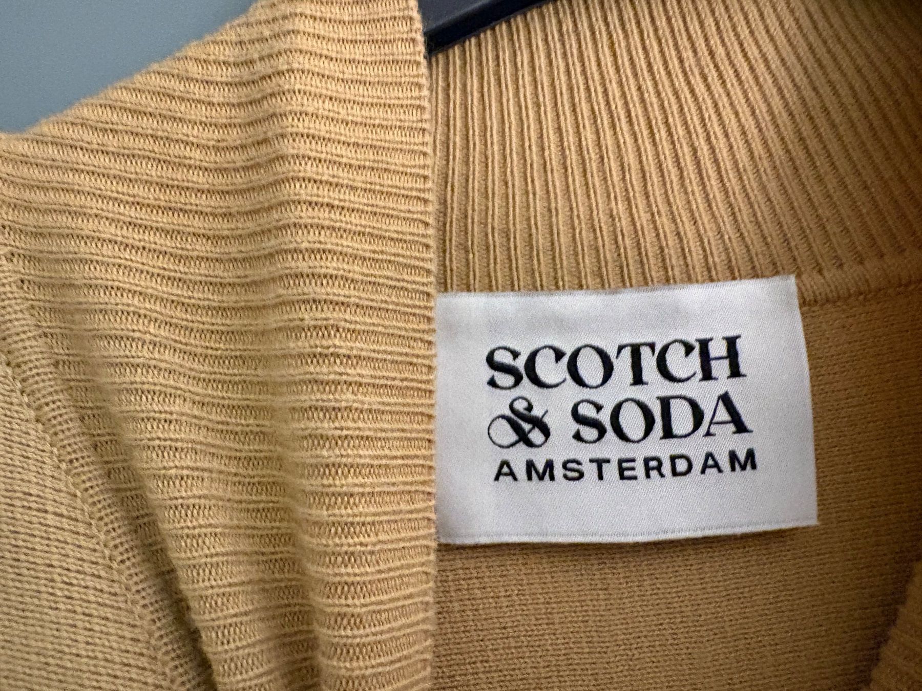 Scotch Soda Lotti di vestiti: SCOTCH & SODA Set pullover + pants - Size M - new! – Nuovo (secondo la descrizione) da Muzzano venduto da Sidney_3 2