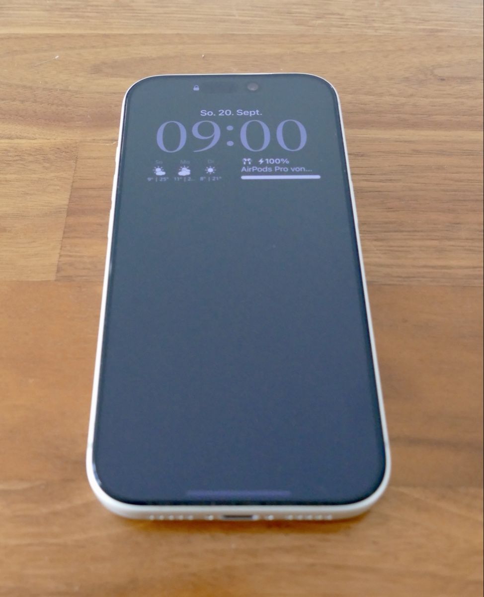 Apple Telefoni cellulari / Smartphones: iPhone 17pro 512GB Silver – Nuovo (secondo la descrizione) da Roggwil BE venduto da Falk8 1