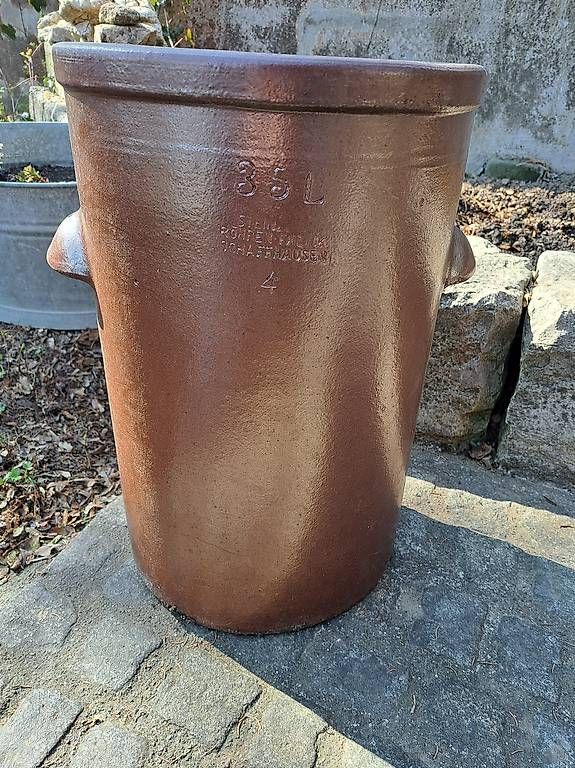 Töpfe: Steinguttopf, Einmachtopf 35 Liter – Gebraucht aus Schaffhausen von Xenia87 1