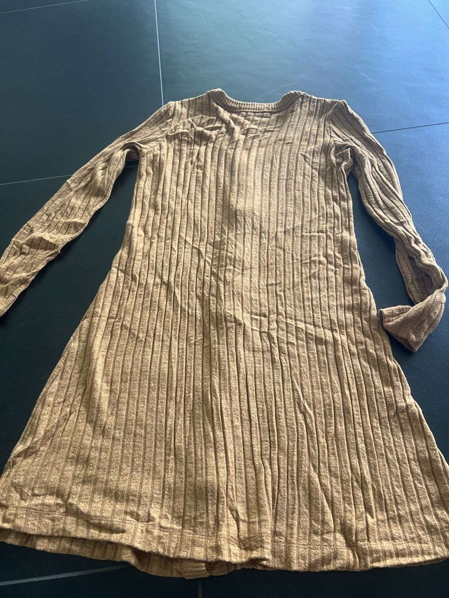 Kleider: American Eagle Kleid, Grösse XS, Herbst Strickkleid – Gebraucht aus Bilten von and_6hjn 3