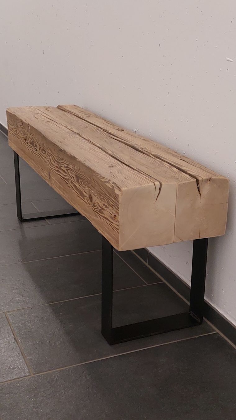 Panchine: Rustikale Sitzbank aus einem Altholzbalken – Nuovo e nell'imballaggio originale da Egnach venduto da Oldwoodstyle 5