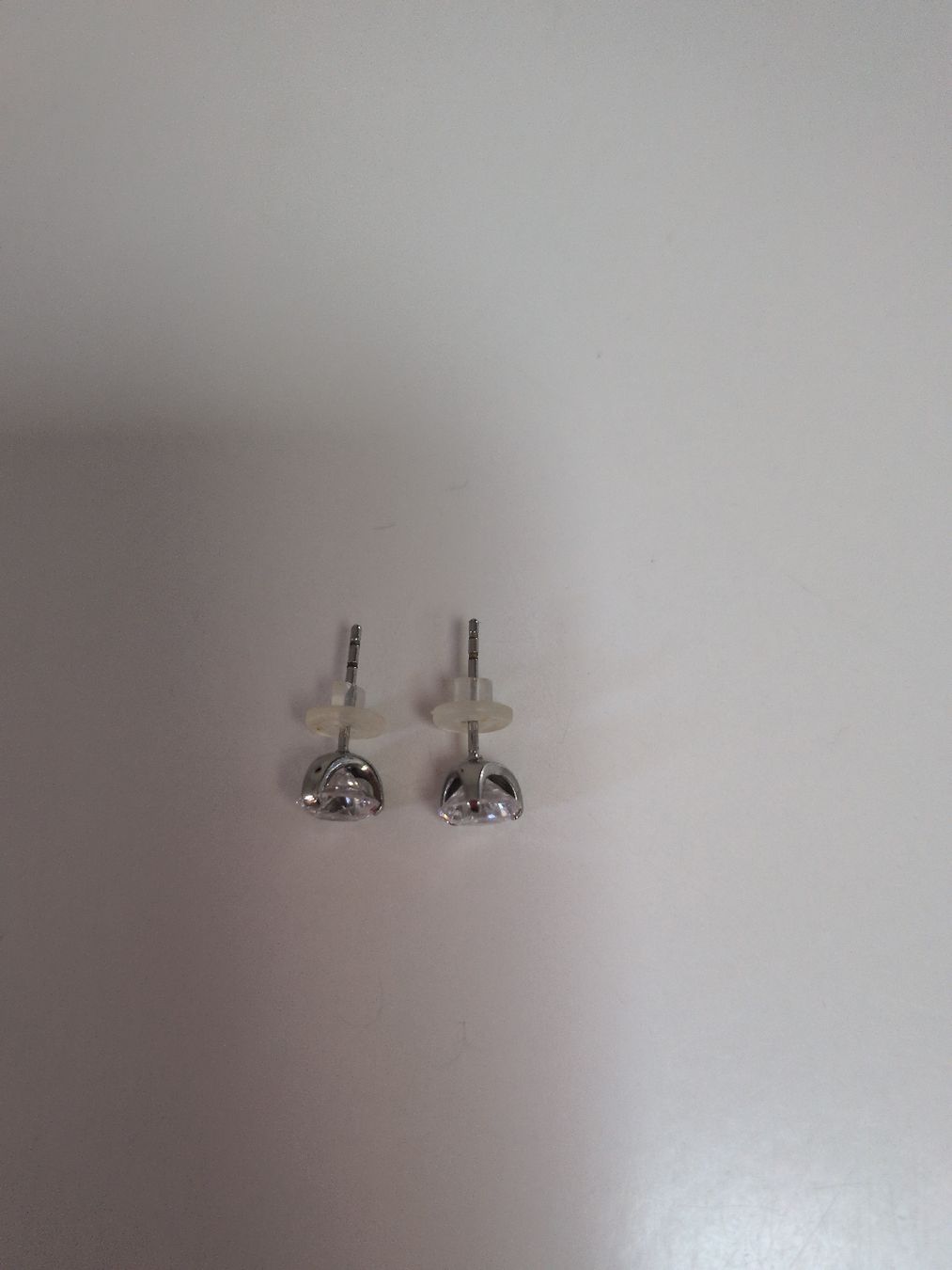 Boucles d'oreille: Stahl Ohrstecker – Neuf (Voir description) à Aarburg par Noemi.H