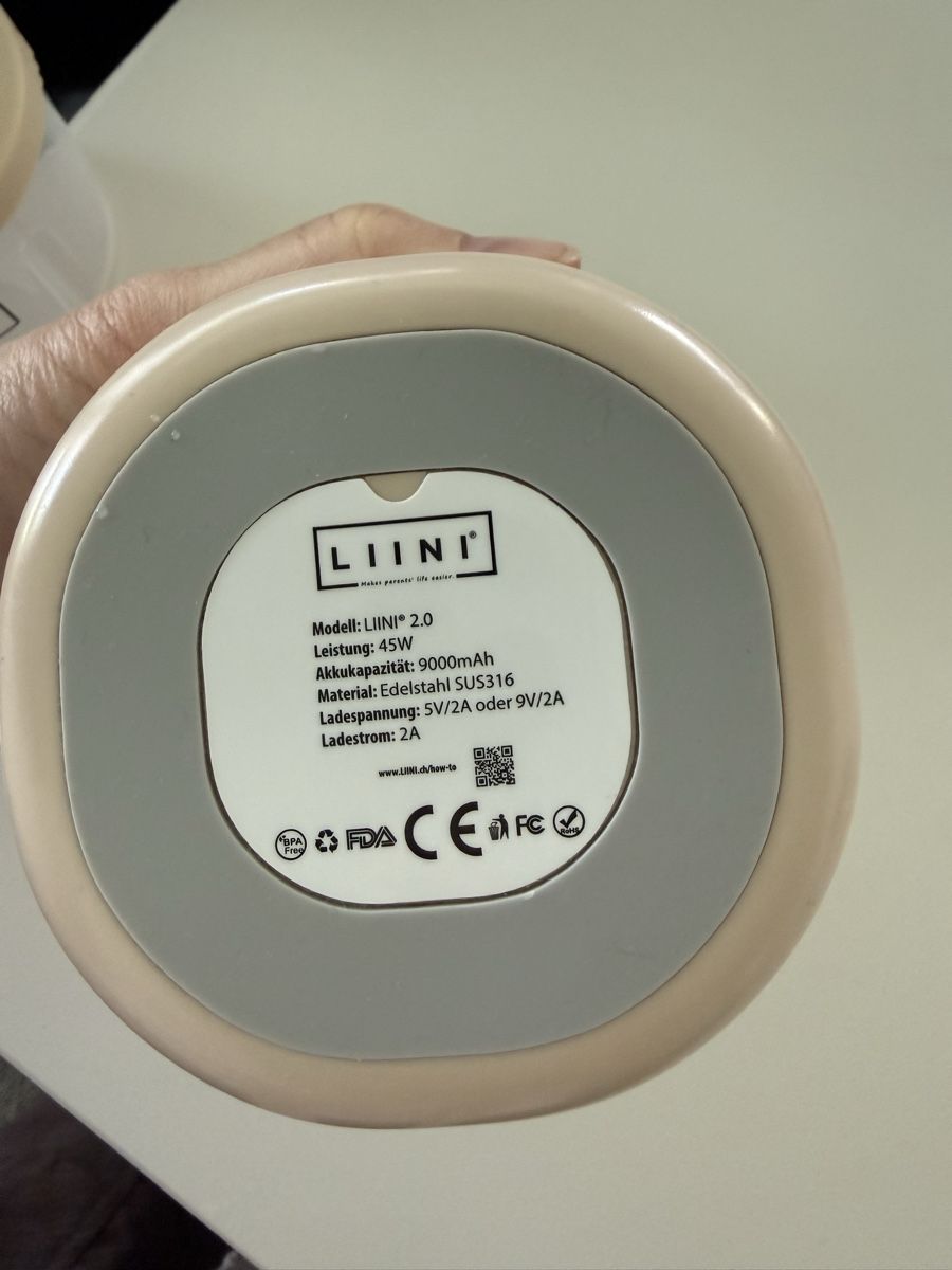 Pasti del neonato: LIINI 2.0, beige mit Milchpulver-Portionierer – Usato da Möhlin venduto da Olirosestreet 1