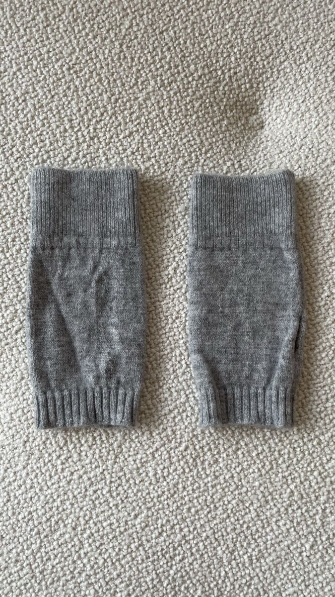 Handschuhe & Handstulpen: NEUVES mitaines en cachemire  – Neu (gemäss Beschreibung) aus Satigny von Pauline_1987