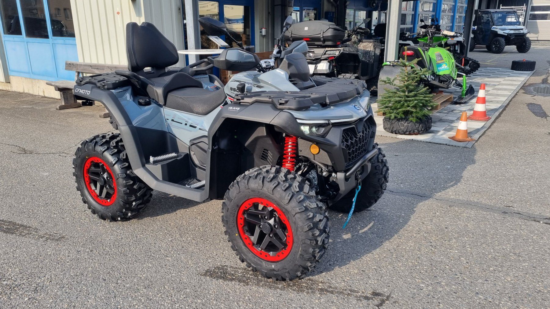 Cf Moto ATVs / Quads: CF Moto CForce 850 4x4 – Neu (gemäss Beschreibung) aus Trimmis von 0004 1
