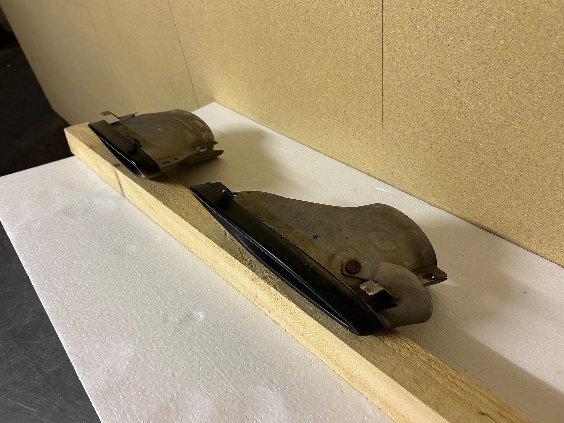 Diffusori di oli essenziali: Heckdiffusor C Coupé AMG Paket C205 – Usato da Kreuzlingen venduto da Tyrone2005 2