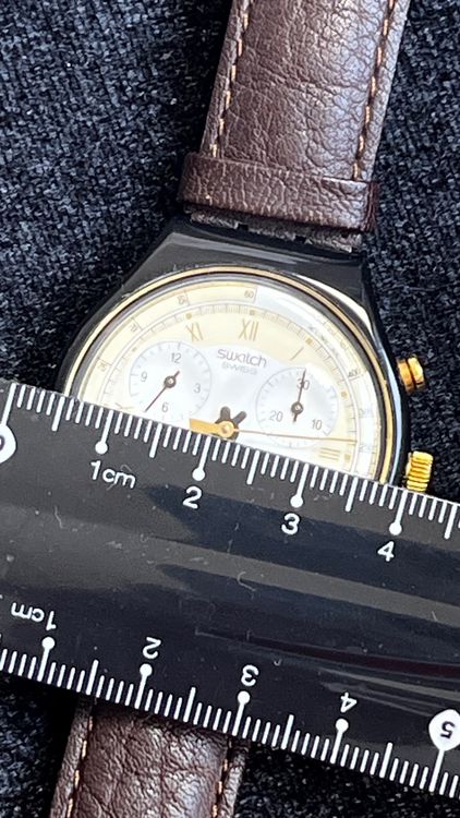 Swatch Orologi: Swatch  Uhr Chronograph  Lederband – Usato da Grenchen venduto da chththl 2