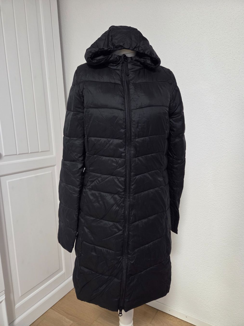 Giacche: Jacke ( in einer Tasche ) – Usato da Bülach venduto da Recherchieren
