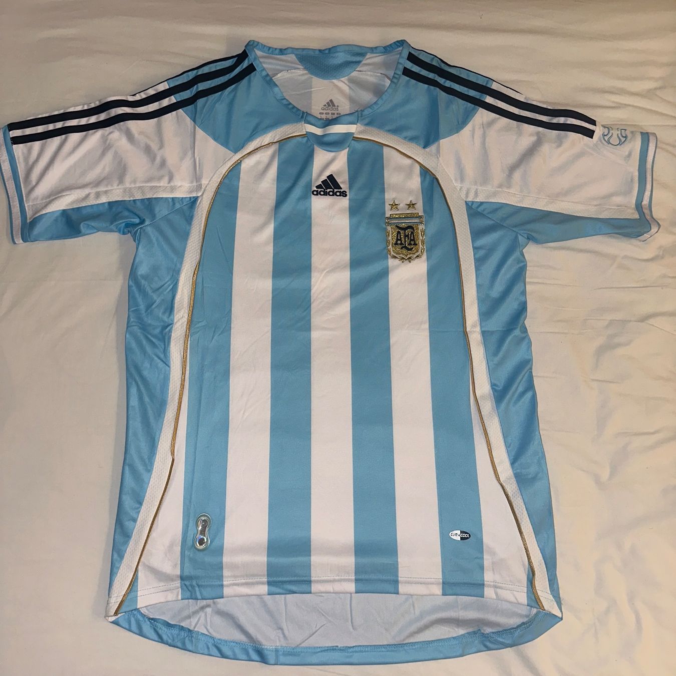 Adidas Maillots de corps & Pantalons: Argentinien Trikot Grösse L – Neuf (Voir description) à Liestal par tha_dg6j