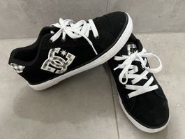 DC Shoes 
