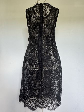 Kleid schwarz Spitze Grösse S neuwertig