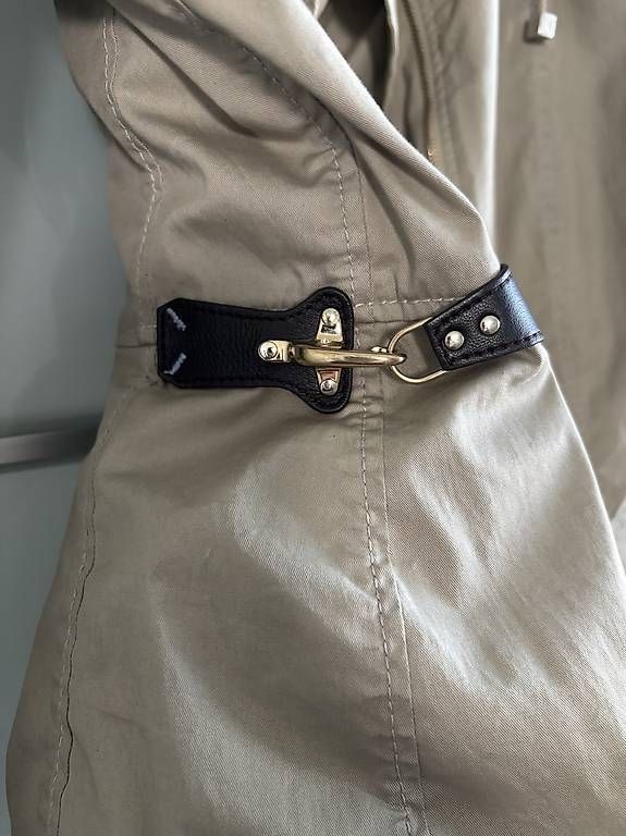 Fay Jacken: Fay Trenchcoat Übergangsjacke beige – Gebraucht aus Zürich von car_9sdb 3
