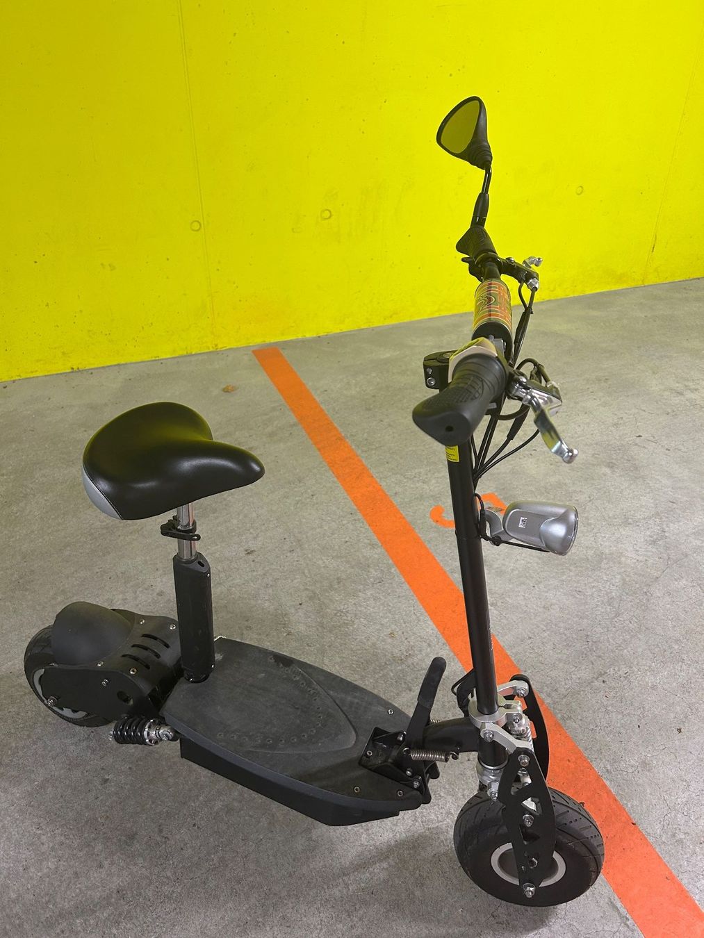 Scooter: Elektro - Scooter "Highper" – Usato da Opfikon venduto da Unicki 3