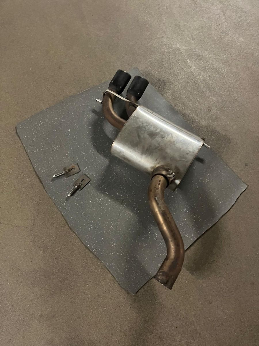 Audi Auspuffanlagen: Audi S3 8p Auspuff + Downpipe – Gebraucht aus Lenzburg von ramonnn 1