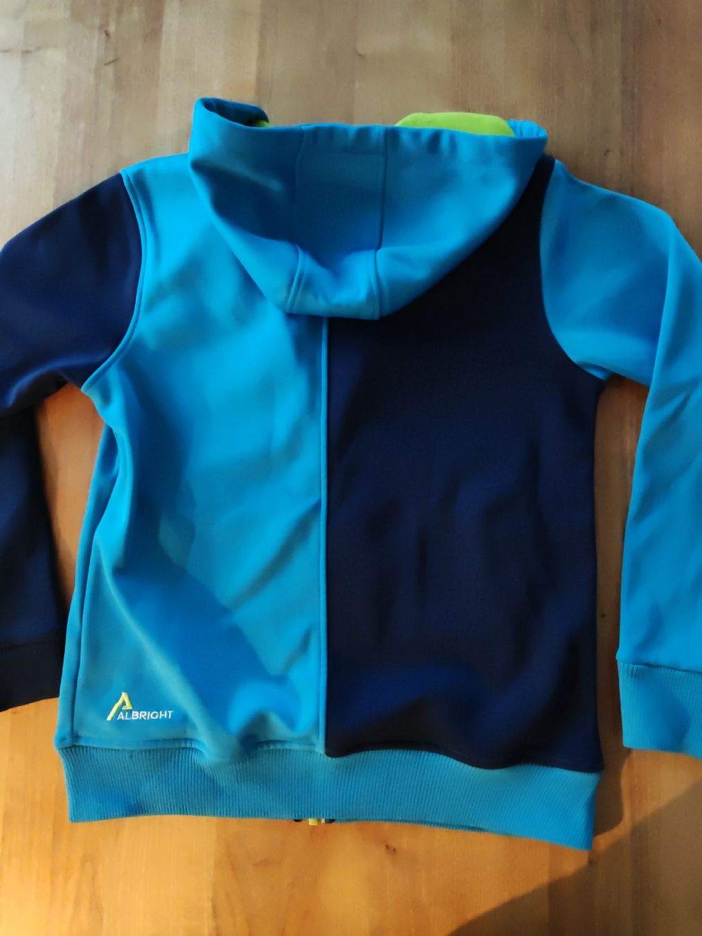 Albright Giacche: Coole Albright Kapuzenjacke, Grösse 164 – Usato da Starrkirch-Wil venduto da sil_x69w 1