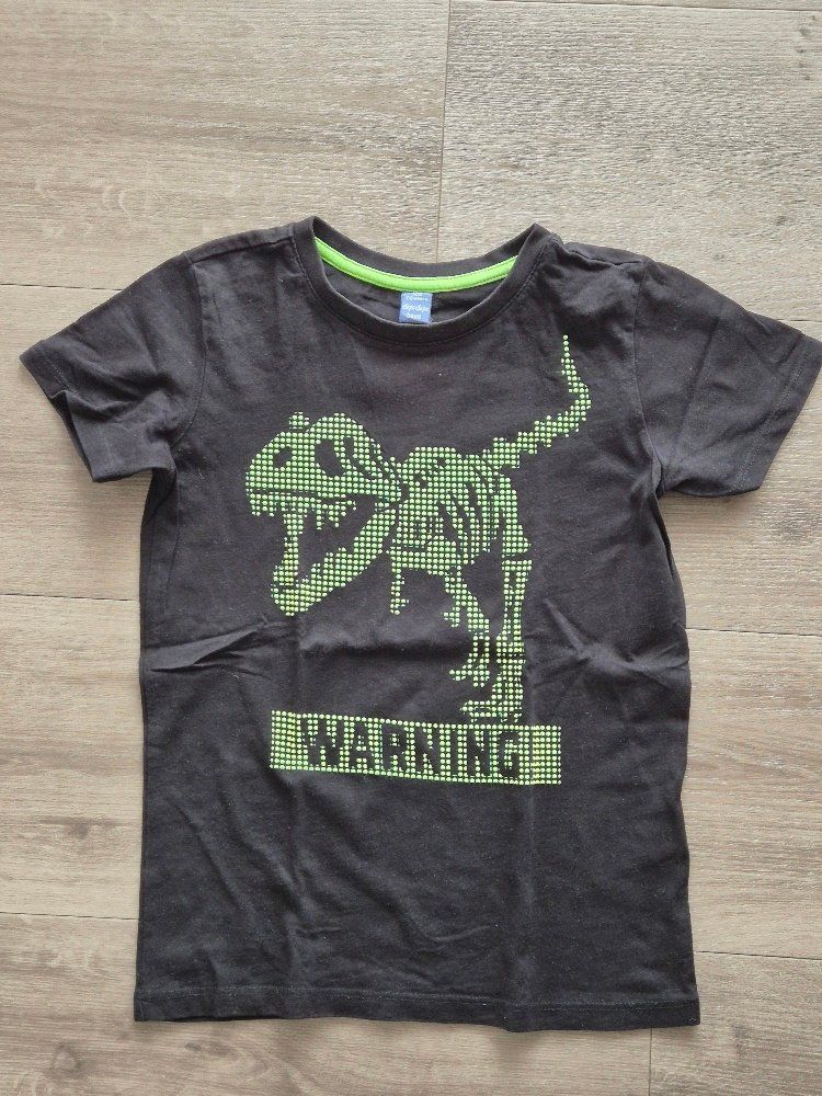 Camicie, T-shirt & Polo: Cooles Dino T-Shirt, Grösse 128 – Usato da Buttisholz venduto da sico20