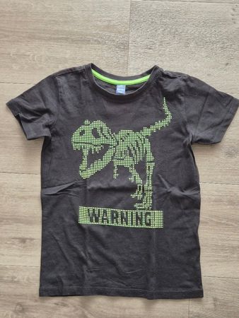 Cooles Dino T-Shirt, Grösse 128