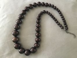 Collier long perles burnes brillantes