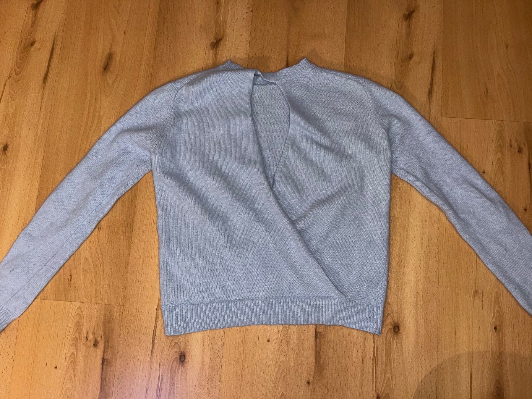 Maje Maglioni & Felpe: Maje Pullover, Eisblau, Rücken cut-out, 2 – Usato da Riet (Neftenbach) venduto da kim_gfw6 4