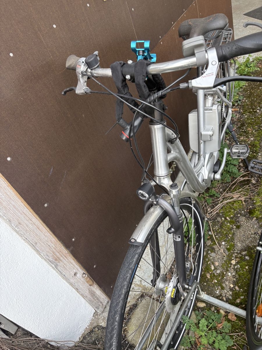 Biciclette: Sturdy City eBike with Front Suspension – Usato da Oberdorf SO venduto da Swiss-Inc