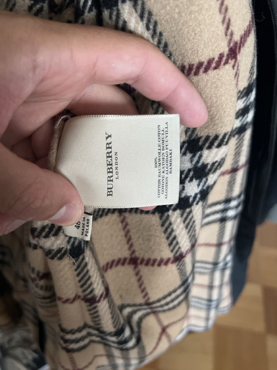 Burberry Cappotti: Burberry Coat – Usato da Walchwil venduto da Smcore 5