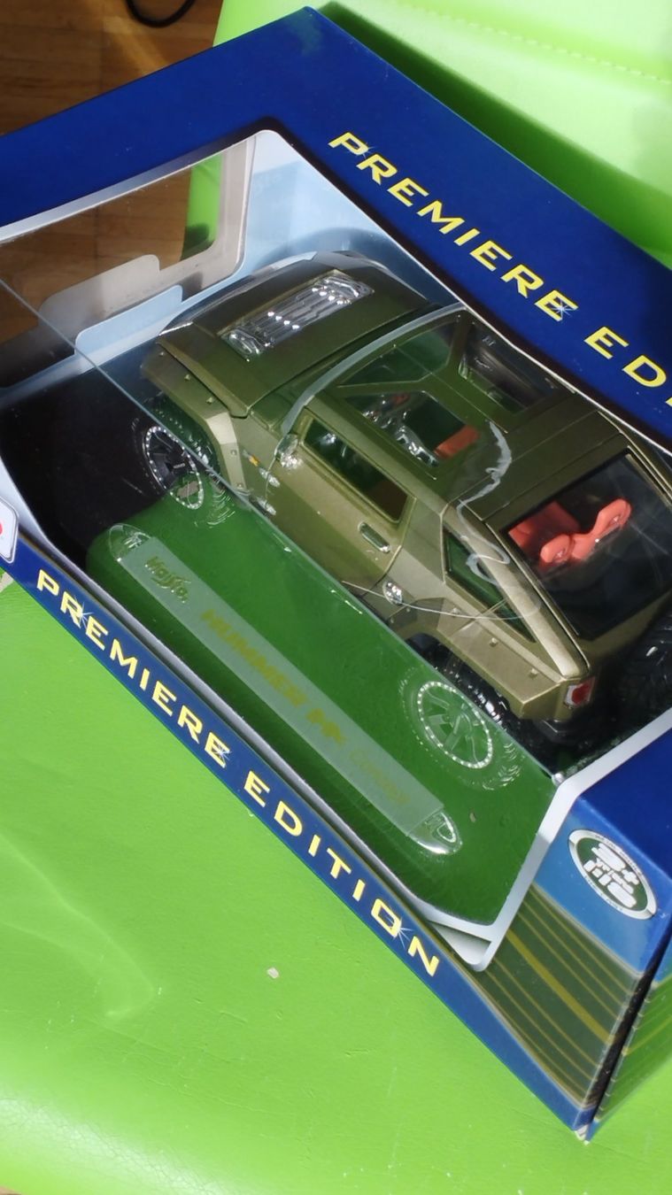Maisto Modellini d'auto: Hummer HX concept – Nuovo e nell'imballaggio originale da Chur venduto da oriori 1