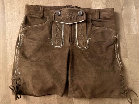 Oktoberfest Wildledertrachtenshorts