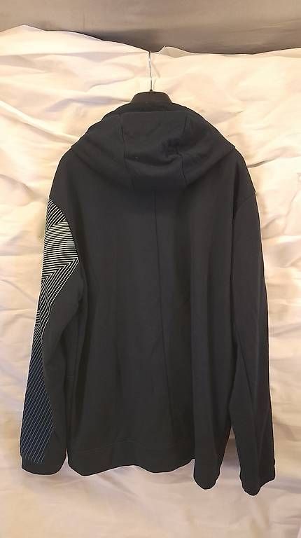 Maglioni & Felpe: Hoodie Nike  – Usato da st.gallen venduto da The_Rag_Picker. 3