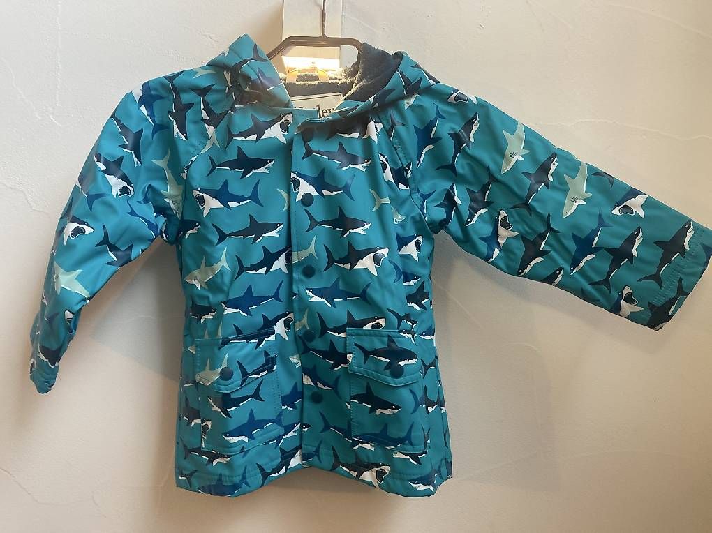 Jacken & Mäntel: Regenjacke, Gr.4, 4 Jährig, Shark – Gebraucht aus Lyss von stubenwagen