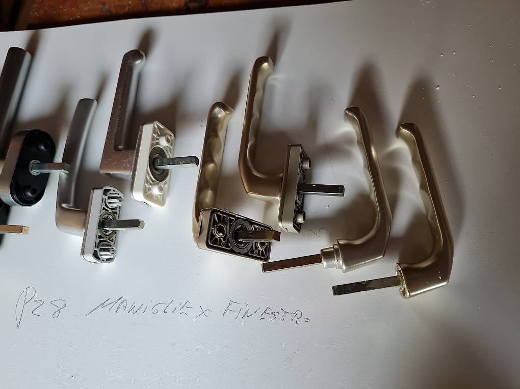 Fenster: Pz 8 maniglie per Finestre , – Gebraucht aus Figino von cau_pcd6 1